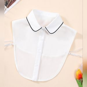 White & Black Contrast Dickie Minimalist